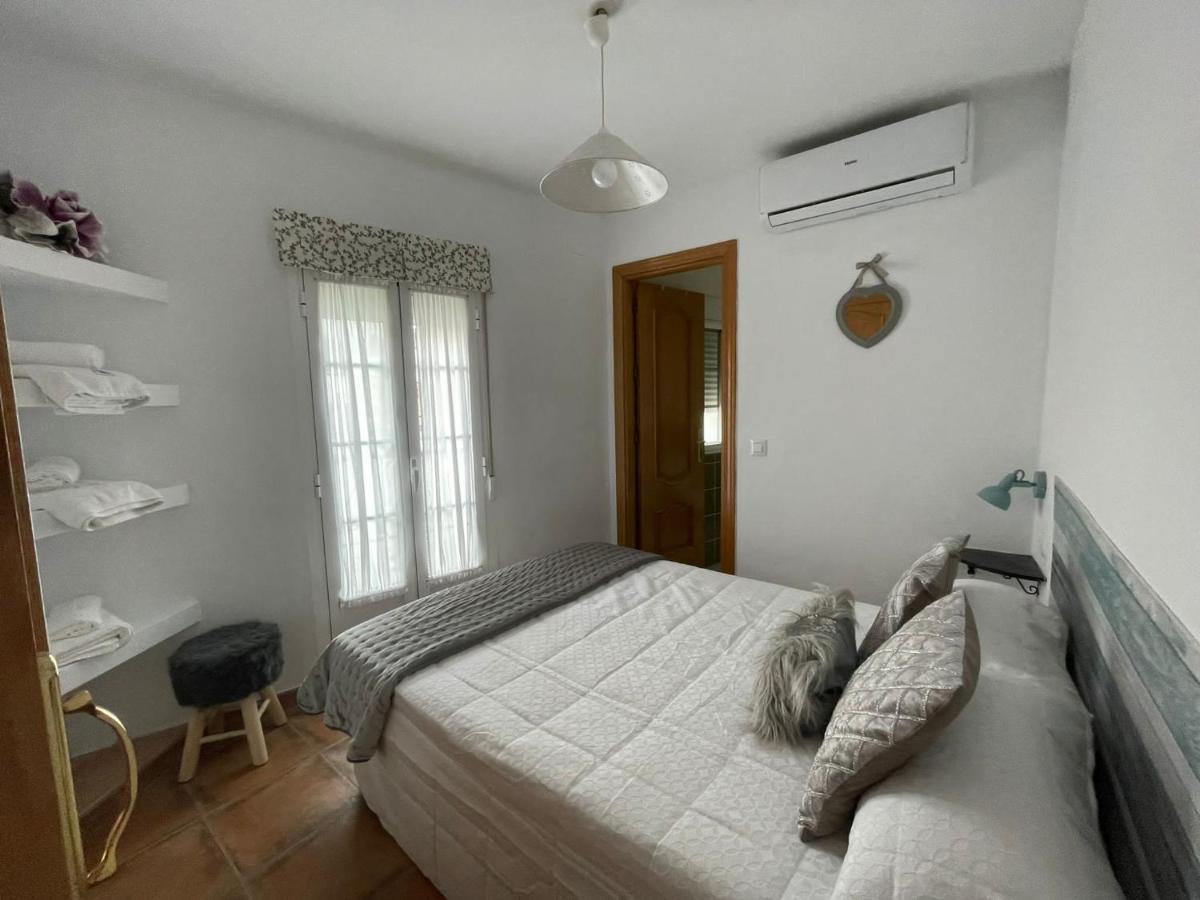 Suenos De Monfrague Guest House Torrejon el Rubio Exterior photo